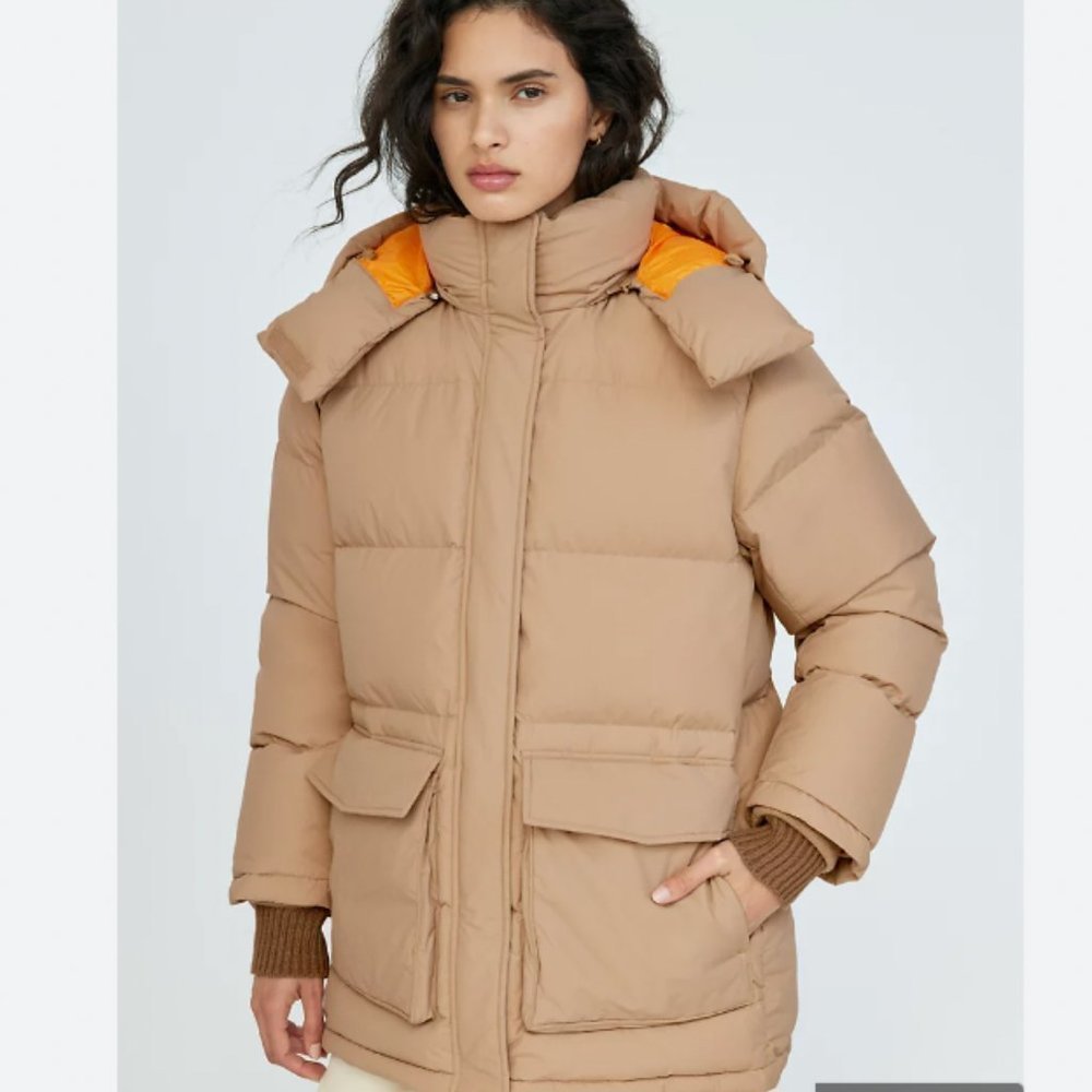 ❌SOLD ❌Aritzia Wilfred Free Archive Parka Hooded, quilted down parka black - Picture 3 of 16